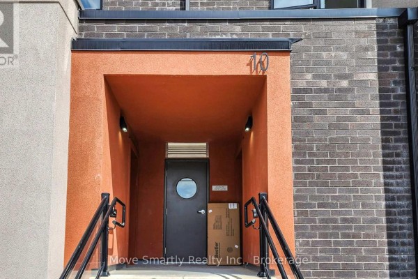 8 - 10 Marquette Avenue, Toronto, ON, photo 3