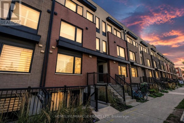 8 - 161 William Duncan Road, Toronto, ON M3K0B9 Photo 3