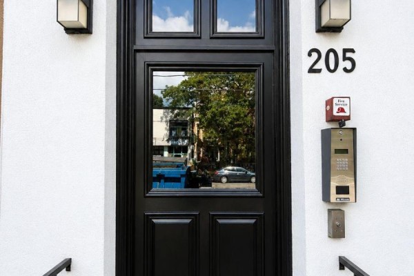 8 - 205 Gerrard Street E, Toronto, ON, photo 2