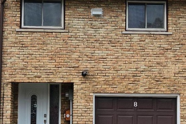 8 - 21 Rockwood Drive, Toronto, ON, photo 3