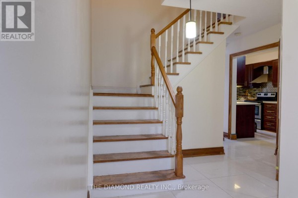 8 - 2288 The Collegeway, Mississauga, ON L5L3Z5 Photo 4