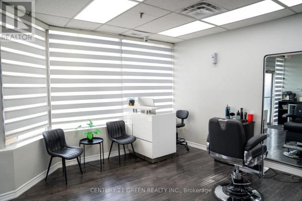 8 - 2565 Steeles Avenue E, Brampton, ON L6T4L6 Photo 3