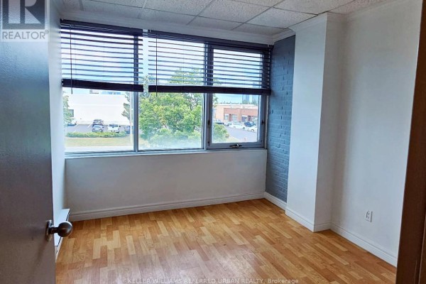 8 - 27 Roytec Road, Vaughan, ON L4L8E3 Photo 3