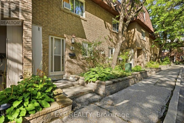 8 - 275 Manse Road, Toronto, ON, photo 3