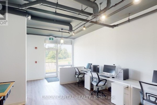 8 - 3380 Bur Oak Avenue, Markham, ON L6B1P3 Photo 4
