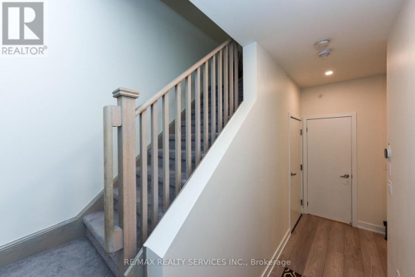8 - 3476 Widdicombe Way, Mississauga, ON L5L0B8 Photo 4