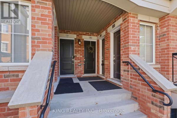 8 - 35 Hays Boulevard, Oakville, ON, photo 2