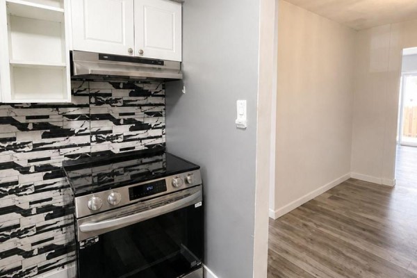 Primary Bedroom - 8 - 470 Second Street, London East, ON N5V3X2 Photo 5