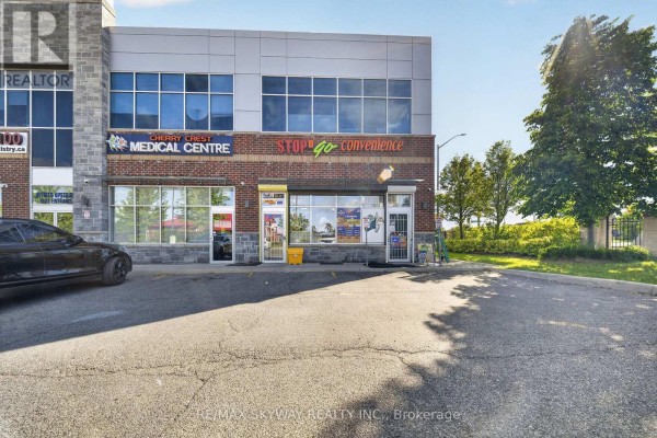 8 - 5 Cherrycrest Drive, Brampton, ON L6P3W4 Photo 2