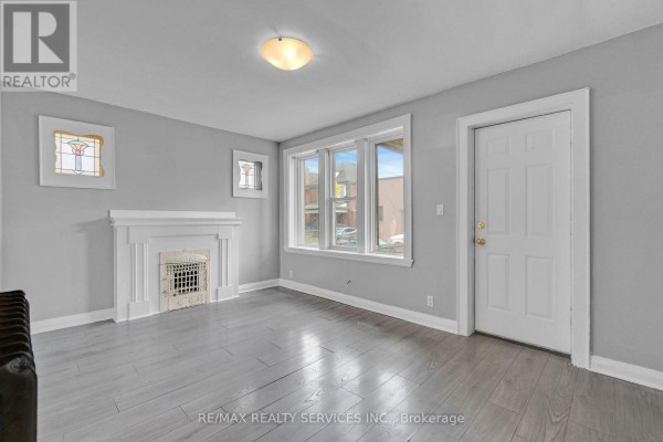 8 - 5 Fairholt Road N, Hamilton, ON L8M2S9 Photo 3
