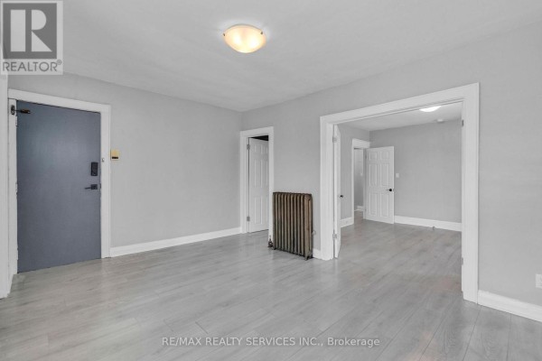 8 - 5 Fairholt Road N, Hamilton, ON L8M2S9 Photo 5