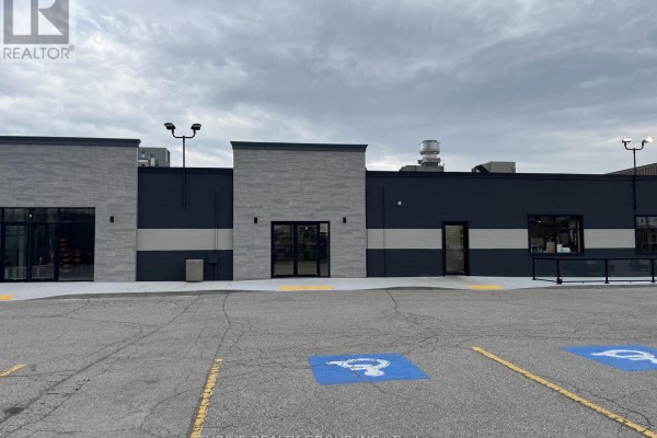 8 - 51 Front Street E, Strathroy Caradoc, ON, photo 2