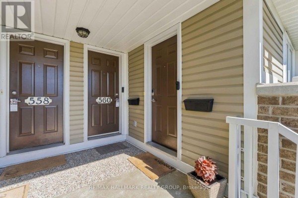 8 - 562 Lakeridge Drive, Ottawa, ON K4A0H4 Photo 3