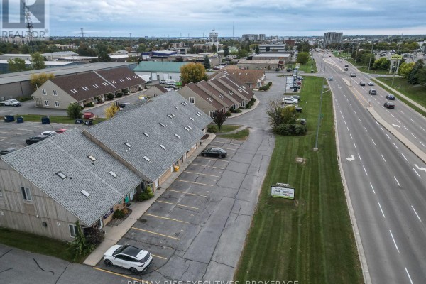 Commercial for rent at 8 - 637 Norris Court, Kingston, ON - MLS® wlahXp