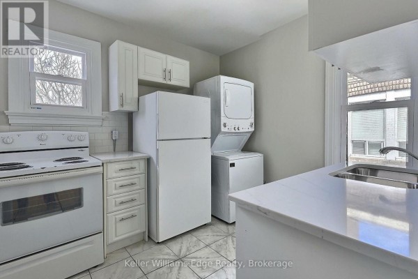 8 - 8 Tisdale Street S, Hamilton, ON L8N2V9 Photo 3