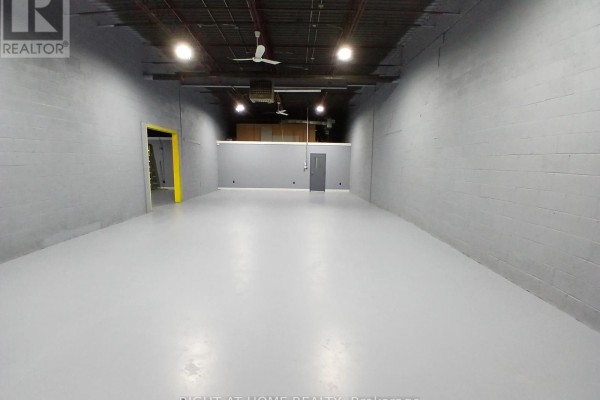 8 & 9 - 120 Midwest Road, Toronto, ON M1P3B2 Photo 2