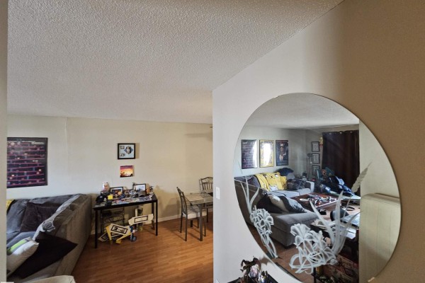 Bedroom 2 - #8 10616 123 St Nw, Edmonton, AB T5N1P2 Photo 5