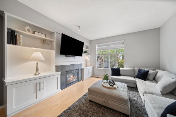 8 15152 62a Avenue, Surrey, BC V3S1V1 Photo 5