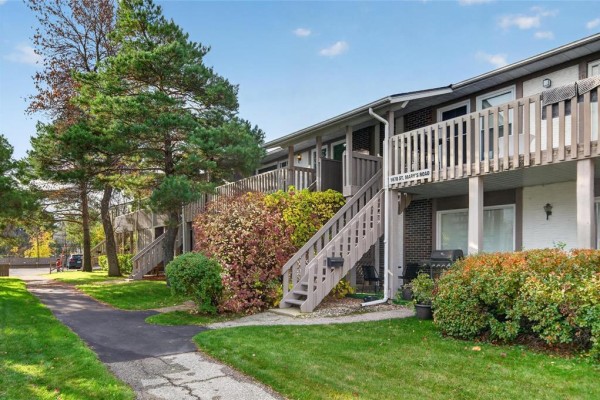 8 1670 St Mary's Road, Winnipeg