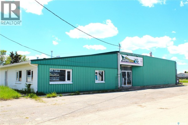 8 2nd Avenue Sw, Weyburn, SK S4H2J4 Photo 3