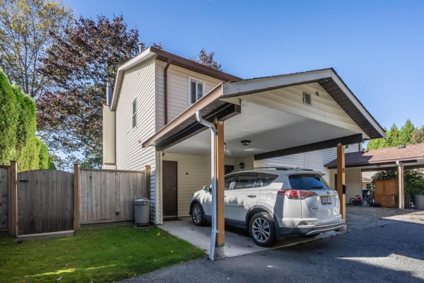 8 4840 207 Street, Langley, BC V3A2E3 Photo 5