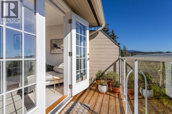 8 5768 Marine Way, Sechelt, BC V7Z0K4 Photo 4