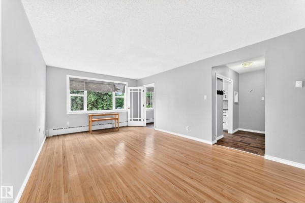 #8 7317 118 St Nw, Edmonton, AB T6G1S5 Photo 5