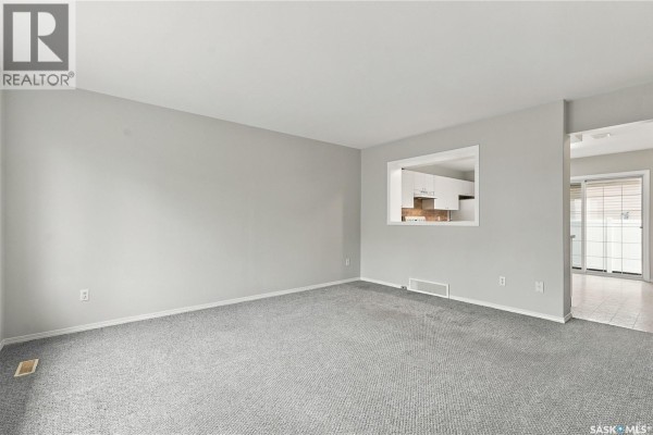 Bedroom - 8 809 Kristjanson Road, Saskatoon, SK S7S1M8 Photo 4