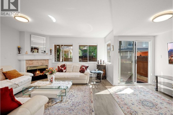 8 815 Tobruck Avenue, North Vancouver, BC V7P1V9 Photo 5