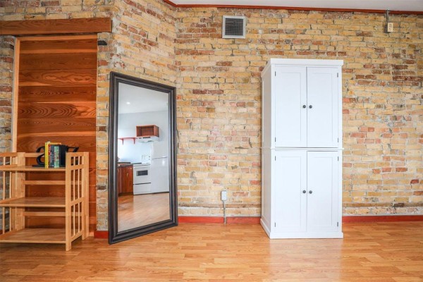 8 821 St Paul Avenue, Winnipeg, MB R3G0K9 Photo 3
