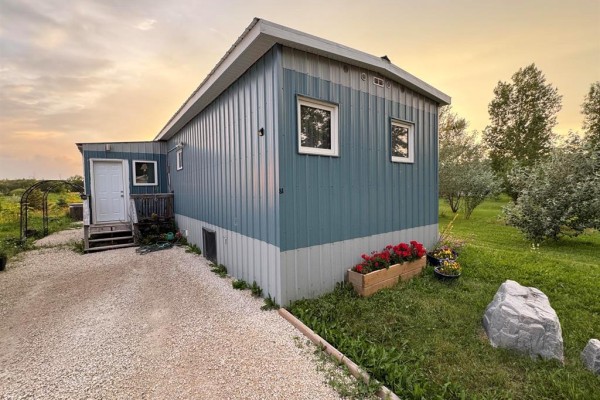 8 8a Kenbro Park Road, Beausejour, MB, photo 3
