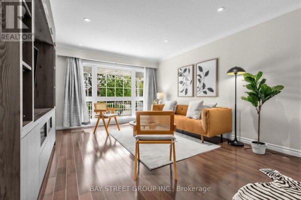 Eating area - 8 Amethyst Road, Toronto, ON M1T2E7 Photo 3