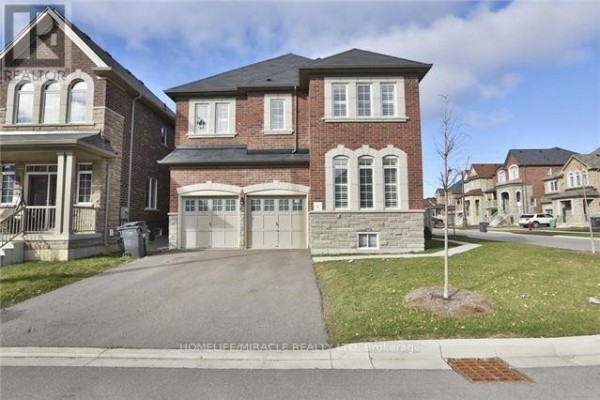 8 Arrowstone Court, Brampton, ON, photo 2