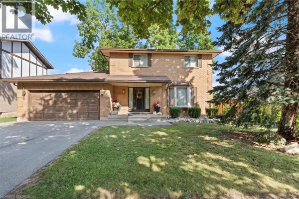 8 Beckett Drive, Brantford, ON, photo 2