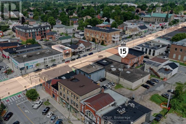 8 Beckwith Street N, Smiths Falls, ON, photo 2