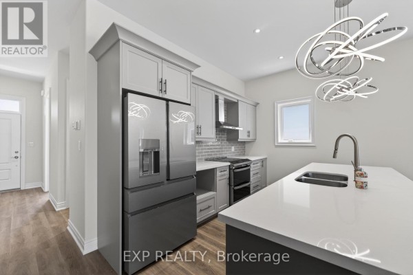 8 Butternut Crescent, Fort Erie, ON L0S1N0 Photo 4