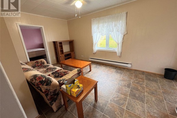 Bedroom - 8 Buttons Road, Port Aux Basques, NL A0M1C0 Photo 4