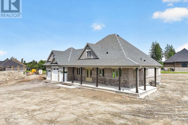 8 Cameron Court, Cavan Monaghan, ON, photo 3