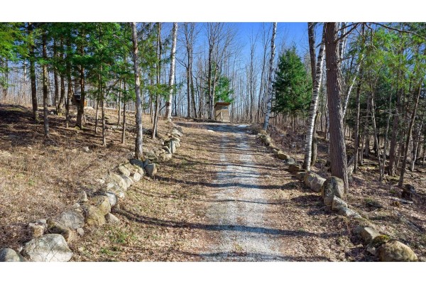 8 Ch. De La Mine, Lac Sainte Marie, QC J0X1Z0 Photo 2