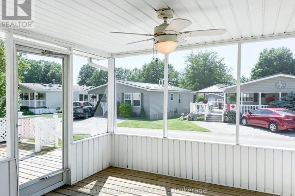 8 Cherokee Lane E, Ashfield Colborne Wawanosh, ON N7A3Y2 Photo 5