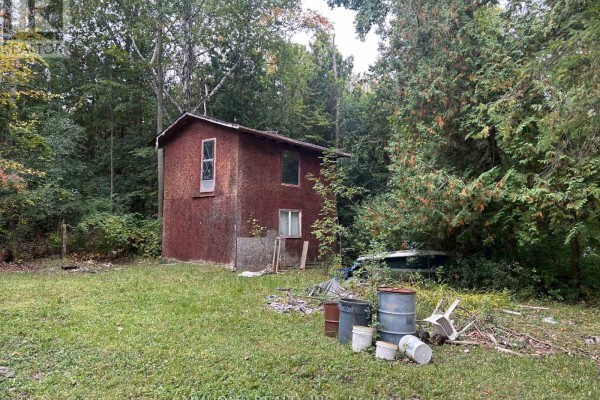 8 Christidis Drive, Georgina, ON L0E1L0 Photo 5
