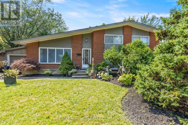 8 Cullen Drive, St  Catharines, ON, photo 3