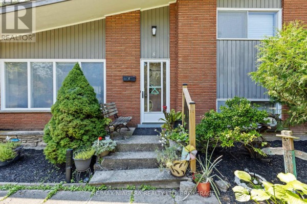 8 Cullen Drive, St  Catharines, ON L2T3H1 Photo 4