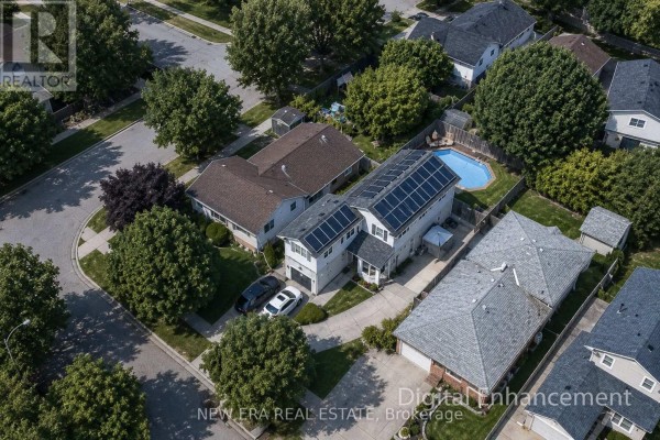 8 Dalton Gate, Hamilton, ON, photo 2
