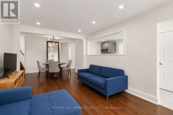 Bedroom 2 - 8 Davies Crescent, Toronto, ON M4J2X5 Photo 5
