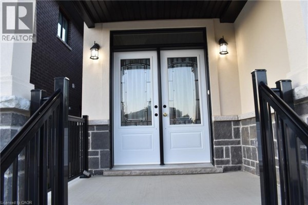 8 Dunlop Road, Hamilton, ON, photo 2
