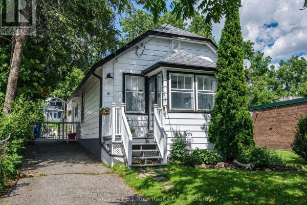 Kitchen - 8 Dunn Avenue, Orillia, ON L3V2N9 Photo 3