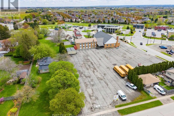 8 Elden Street, Niagara On The Lake, ON, photo 2