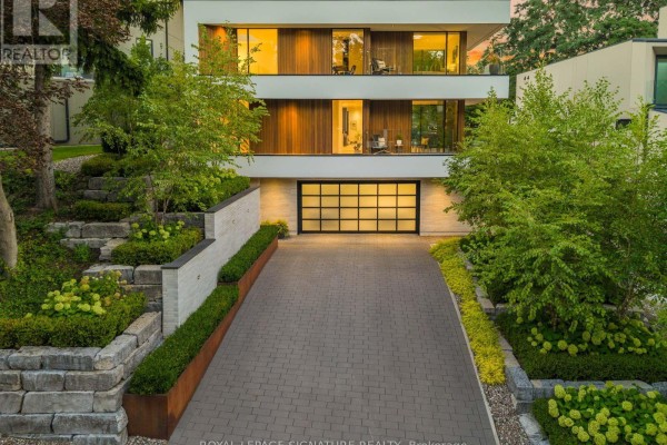 8 Fallingbrook Wood, Toronto