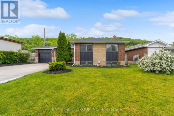 8 Glenbarr Road, St  Catharines, ON, photo 2